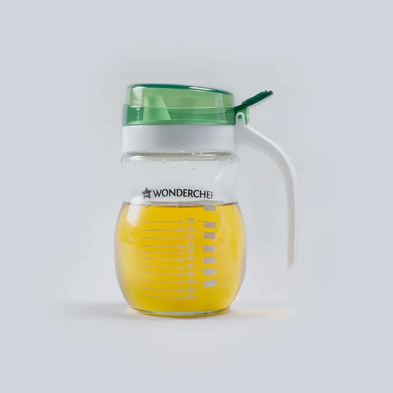 Glass Oil Dispenser Bottle – 550 ml Transparent Container with Green Lid, Precision Pouring Design