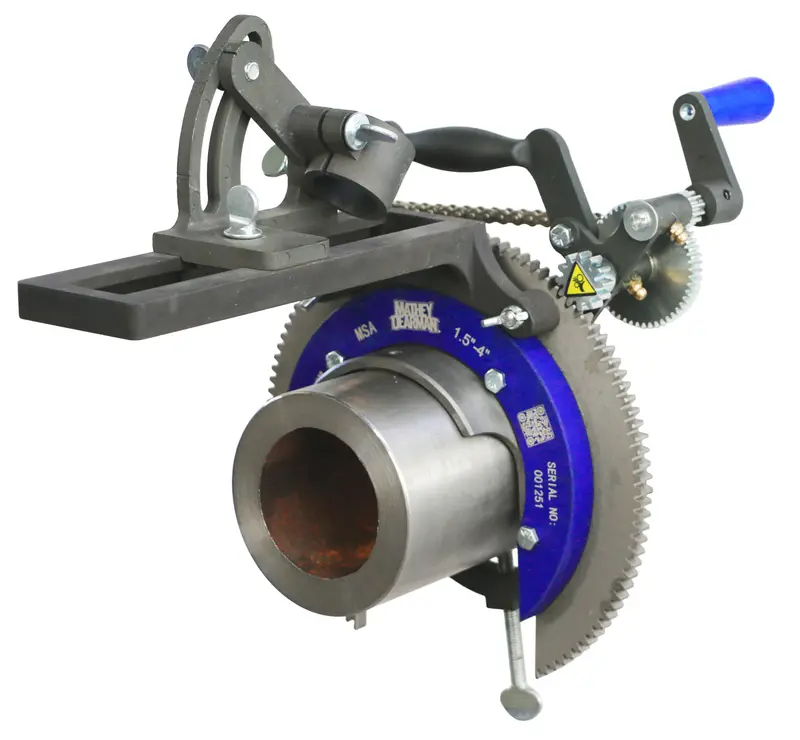 MSA Saddle Machine Clamp: 1.5–4 in Pipe Capacity with Spacer Bolt