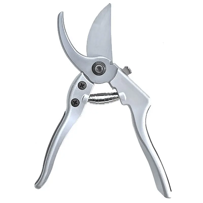 Women’s Pro Bypass Pruning Shears for Clean Cuts